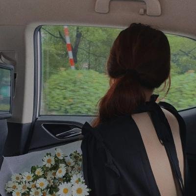 女人是英雄